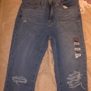 Levi’s skinny jeans
